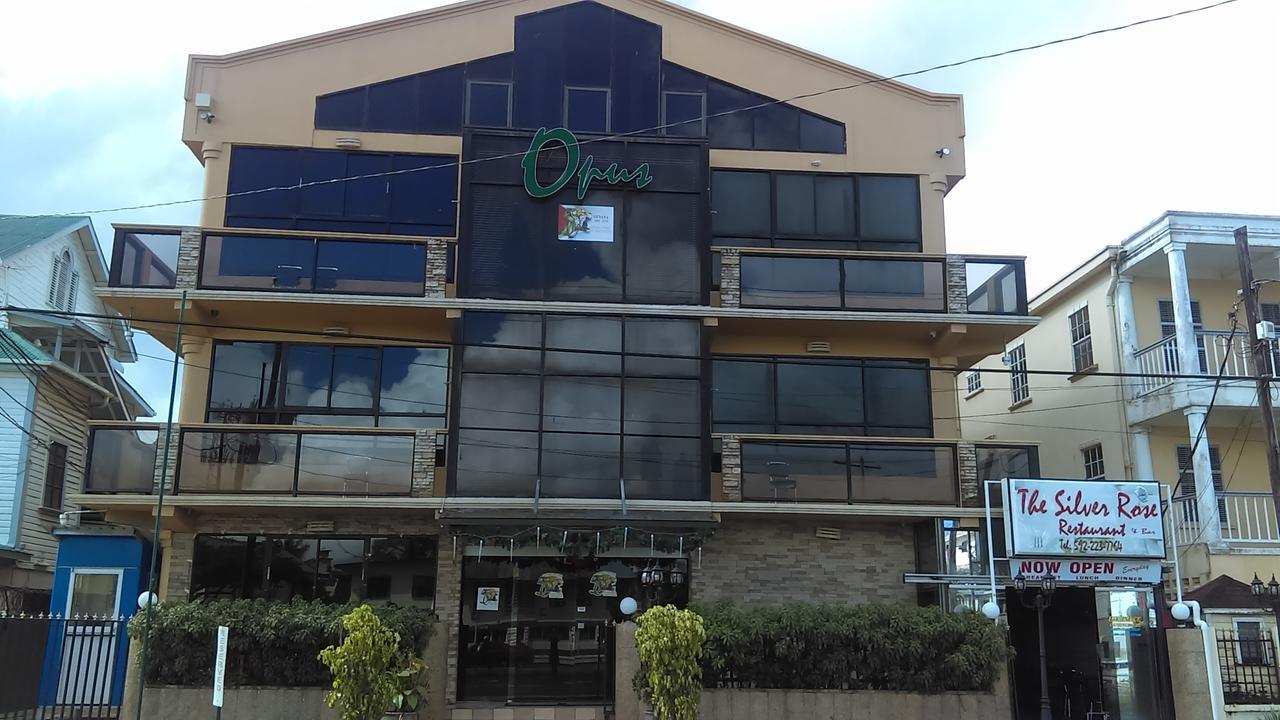 Brandsville Suites Джорджтаун Екстериор снимка