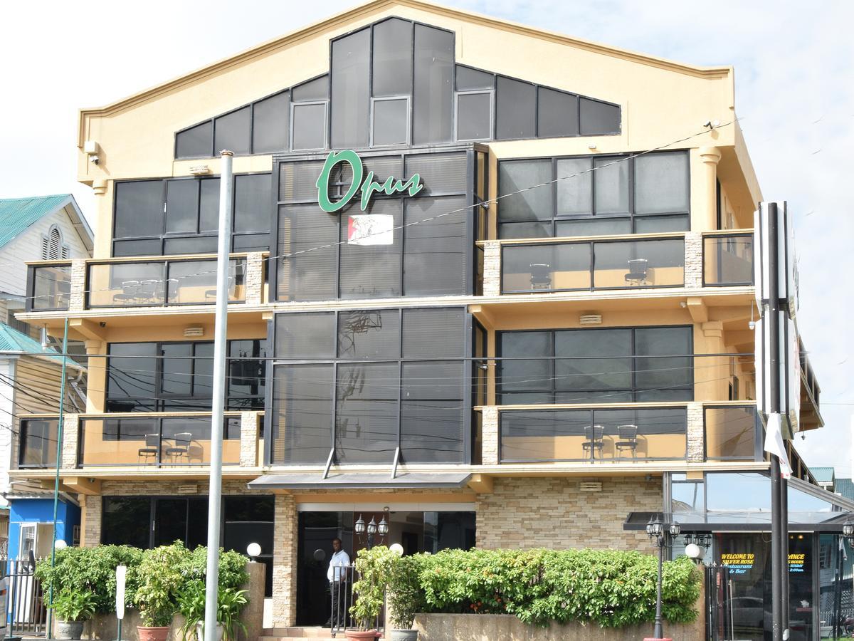 Brandsville Suites Джорджтаун Екстериор снимка